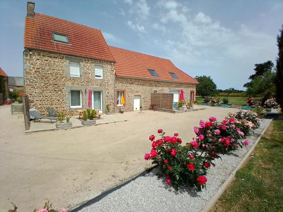 La Ferme D' Emerentine Bacilly Exterior foto
